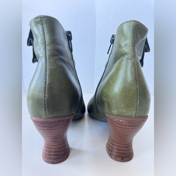 Miz Mooz Alisa Ruched Buttoned Leather Booties Womens Size 36 - Picture 7 of 11